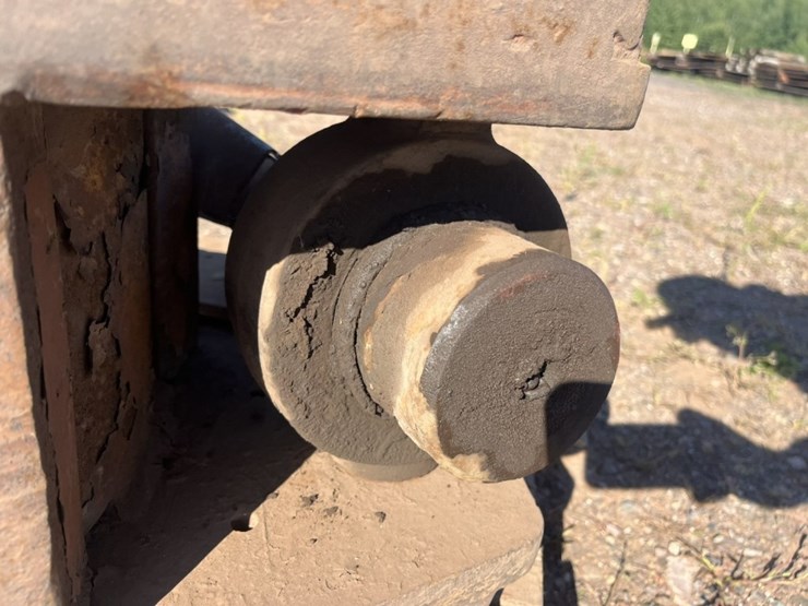 #1613-•-18"-crane-bulk-head-image-5