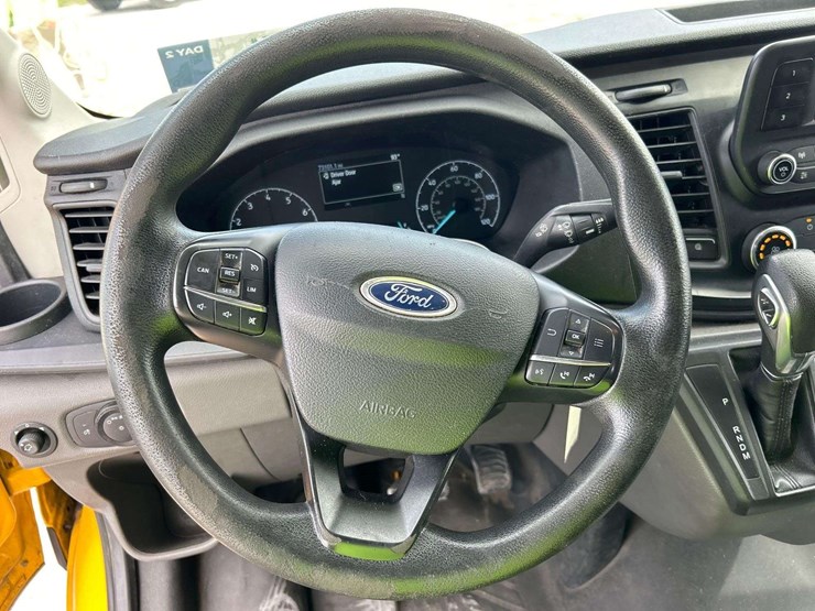 2020-ford-transit-image-13