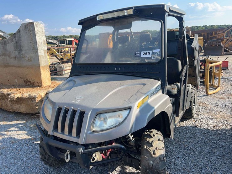 arctic-cat-700-prowler-image-1