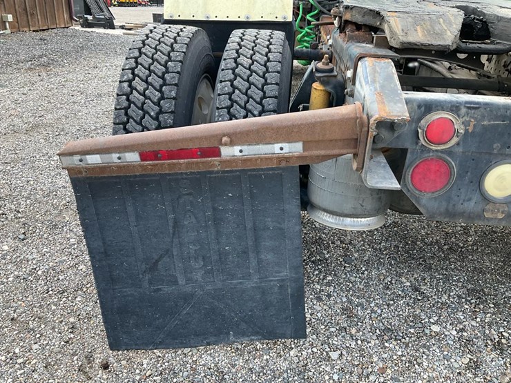 1995-cummins-m11-image-45