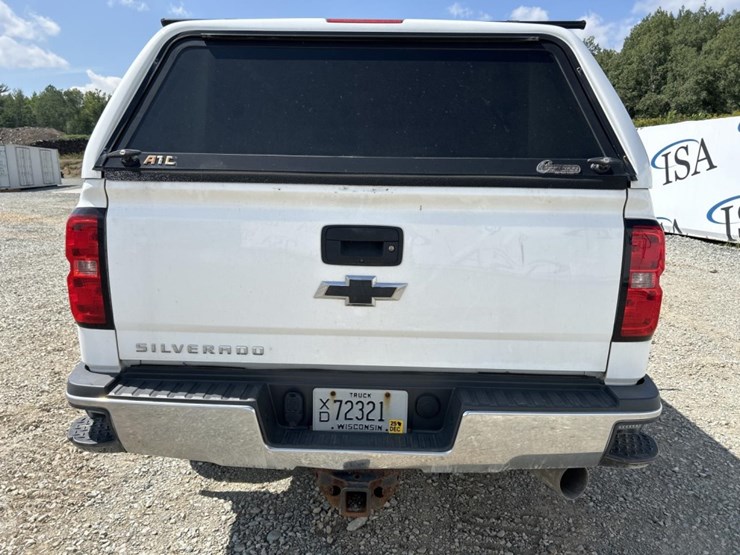 2016-chevrolet-2500hd-image-4