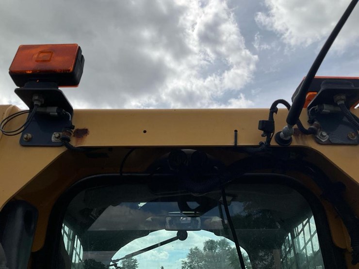 2012-deere-326d-image-24