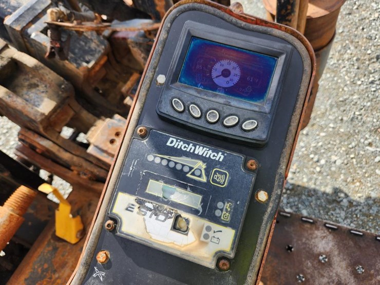 2014-ditch-witch-jt25-image-49