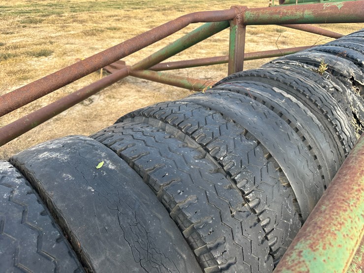#32197-•-22'-tire-type-packer-image-8