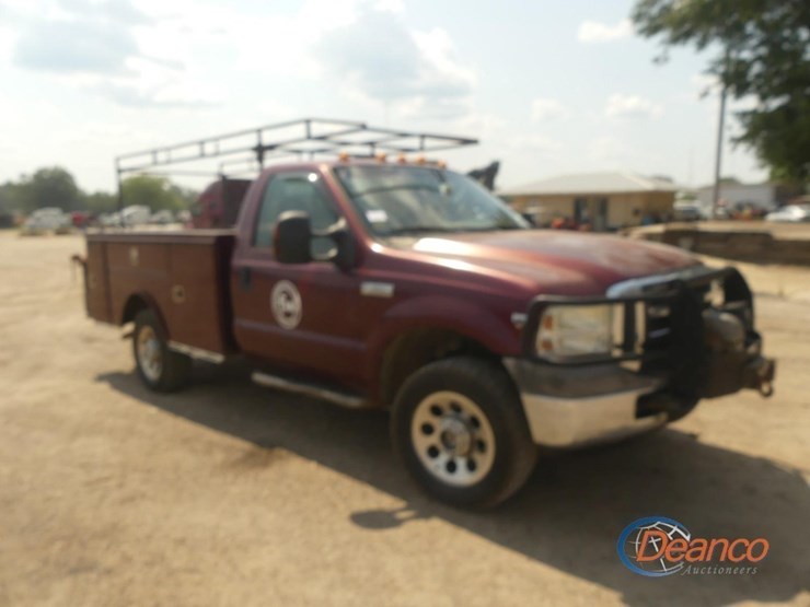 2005-ford-f350-image-1