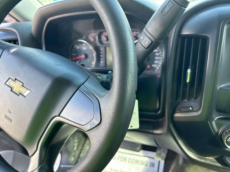 2016-chevrolet-silverado-1500-image-14