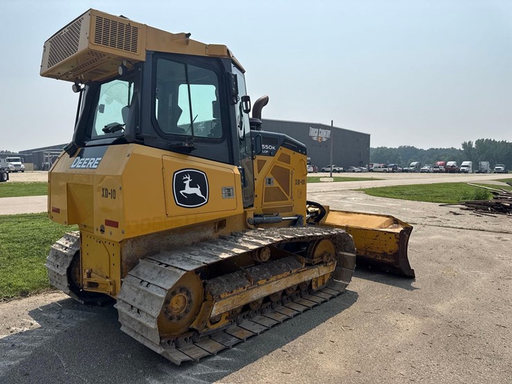 2021-deere-550k-lgp-image-5