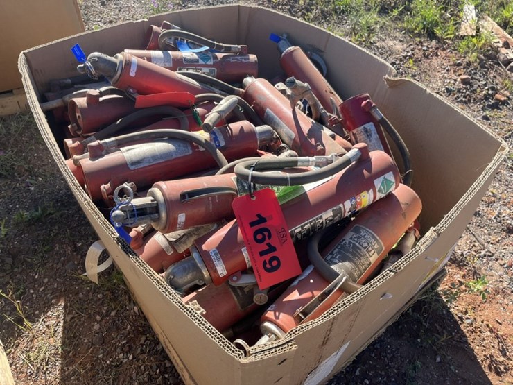 #1619-•-fire-extinguishers-image-1