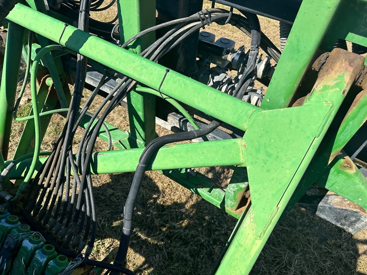 2011-john-deere-4730-image-58