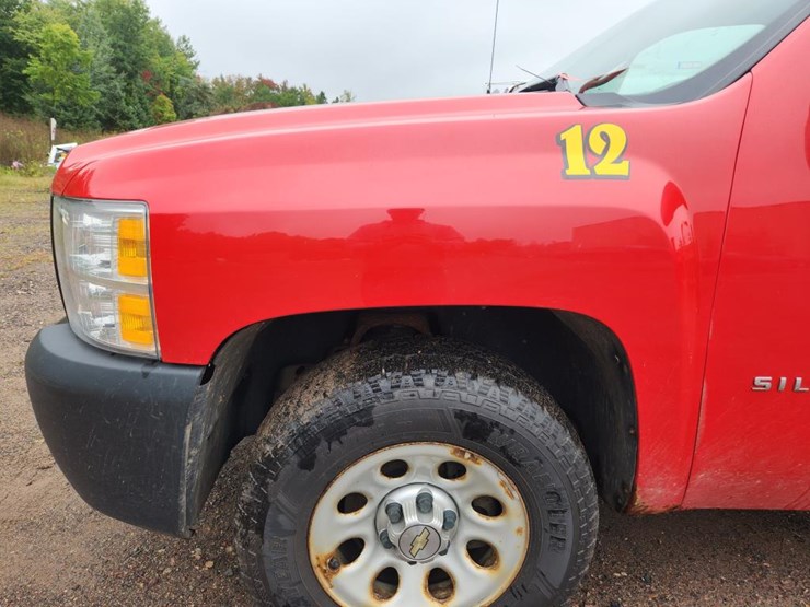 2013-chevrolet-silverado-1500-image-16