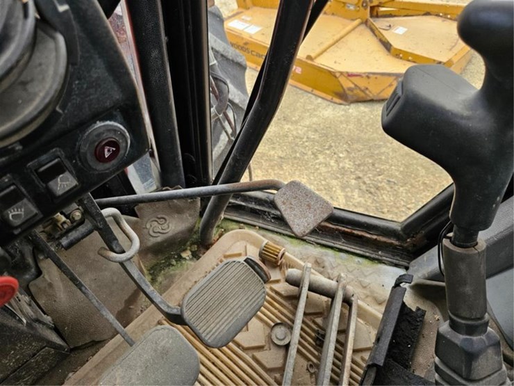 agco-allis-6690-image-25