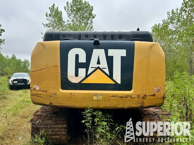 caterpillar-326fl-image-6