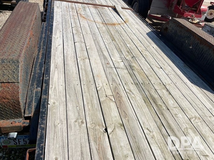 2011-pj-flatbed-image-16