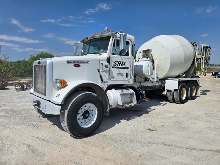 2014-peterbilt-365-image-3