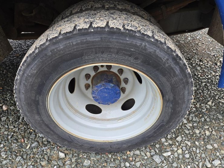 2008-ford-f550-image-63