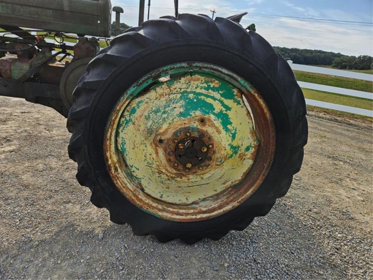 john-deere-a-image-30