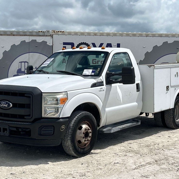 2012 FORD F350