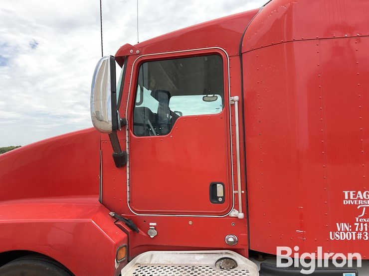 2007-kenworth-t600-image-16
