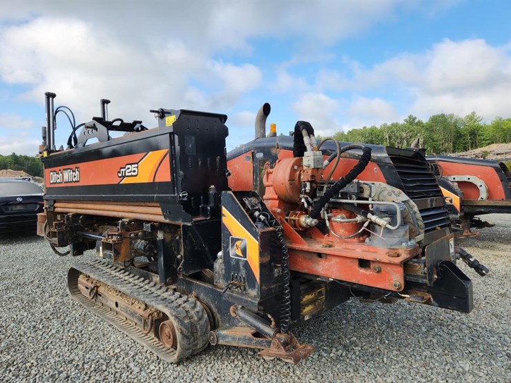 2014-ditch-witch-jt25-image-12