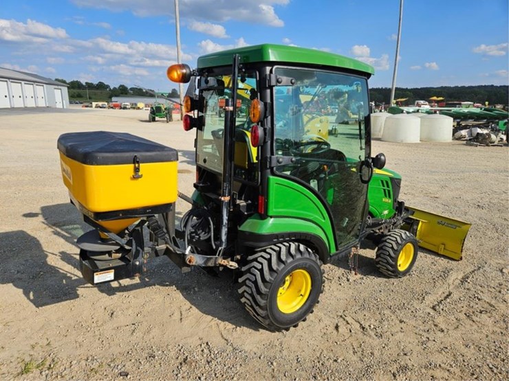 john-deere-1025r-image-5