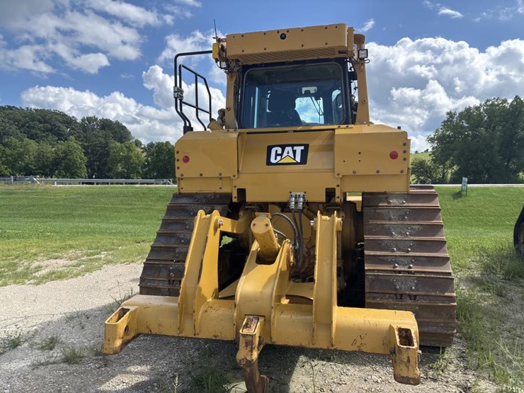 2018-caterpillar-d6t-lgp-image-3