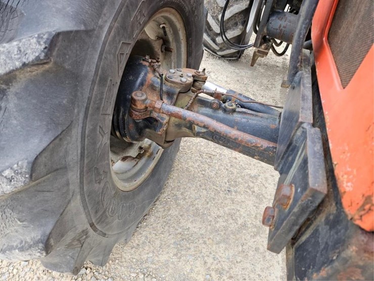 agco-allis-6690-image-31