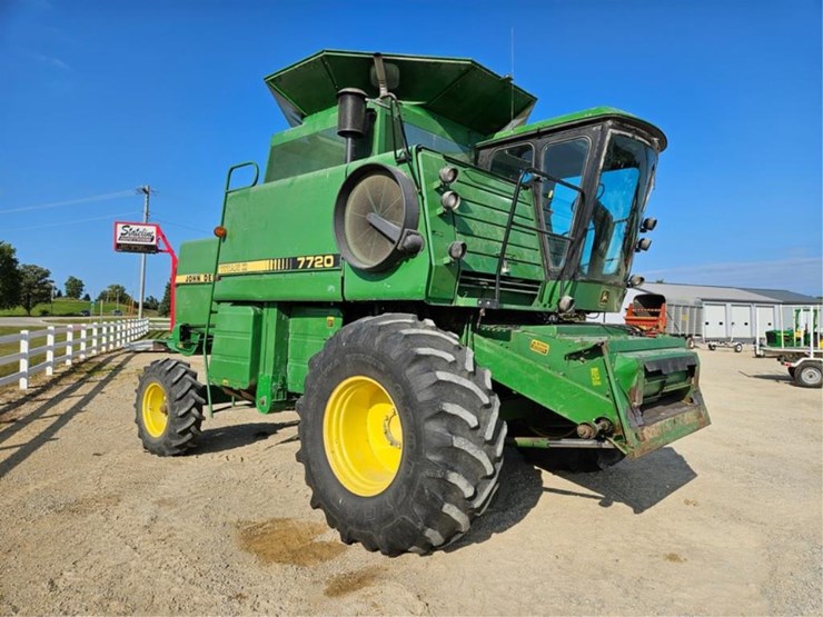 john-deere-7720-titan-ii-image-7