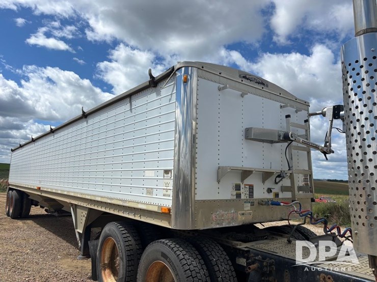2001-wilson-grain-trailer-image-17