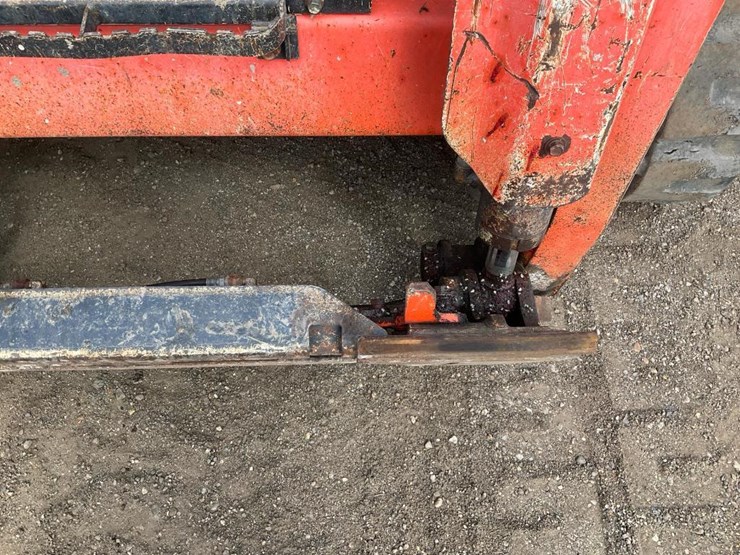 2016-kubota-svl95-2s-image-16