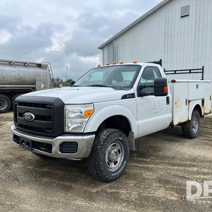 2012 FORD F350