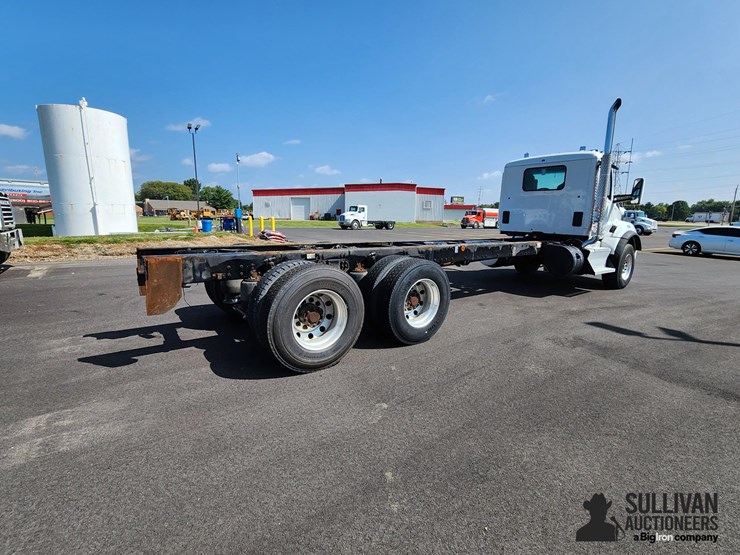2016-kenworth-t880-image-5