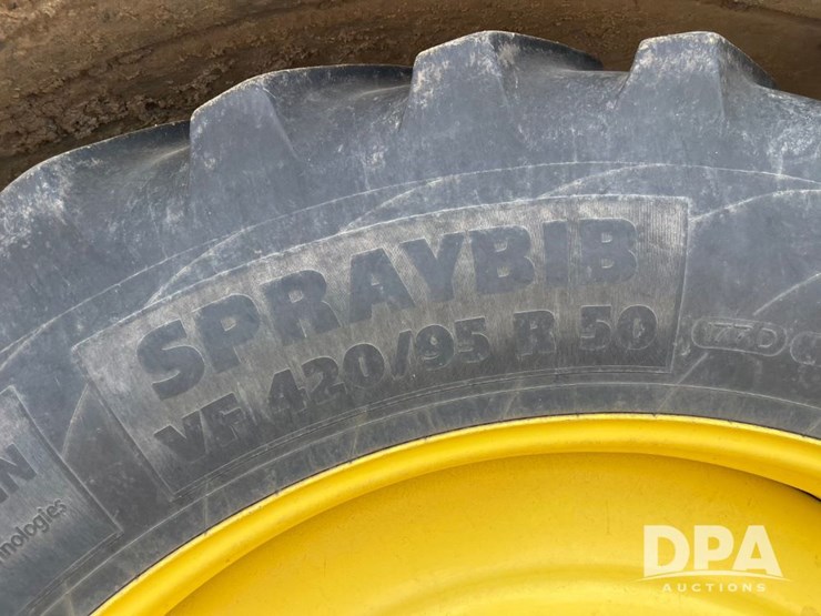 2018-john-deere-r4045-image-32