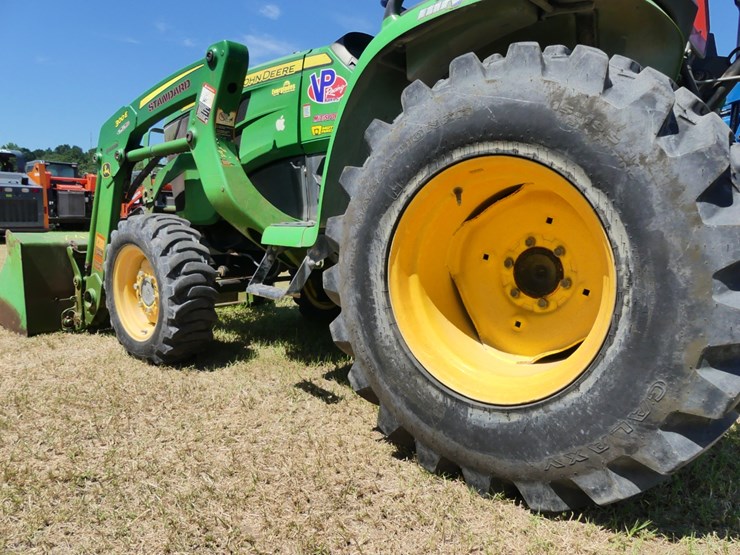 john-deere-3025e-image-7