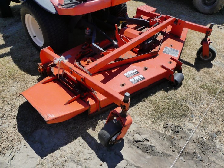 2013-kubota-f2680-image-6