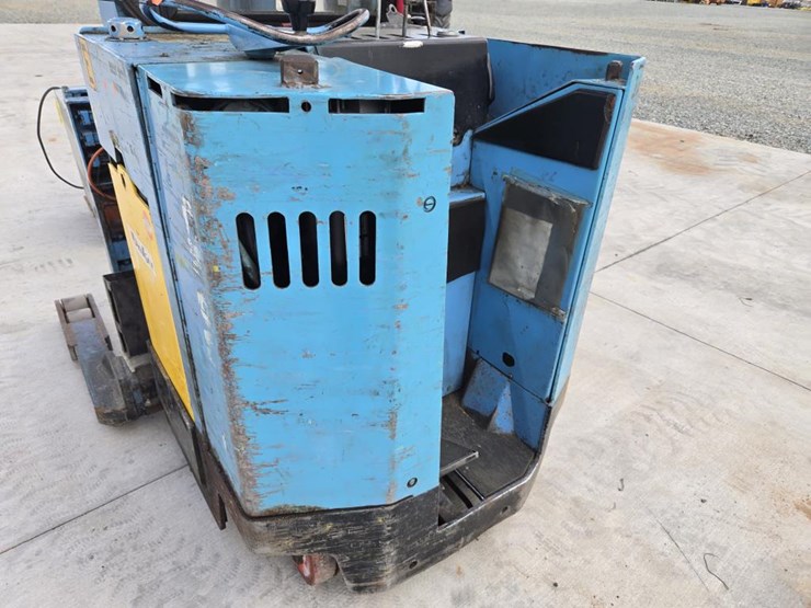 raymond-31r40tt-image-22