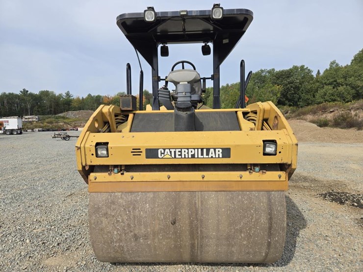 caterpillar-cb54-image-8