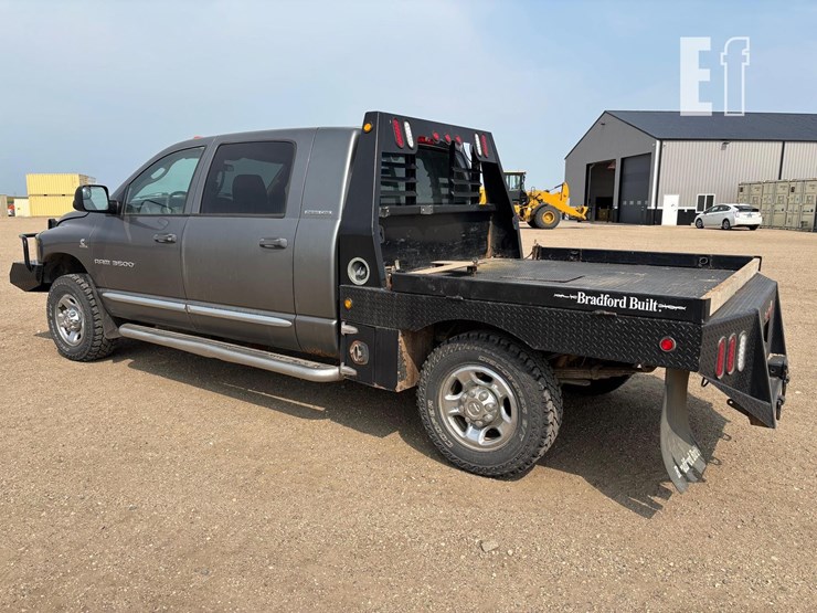 2006-dodge-ram-3500-image-2