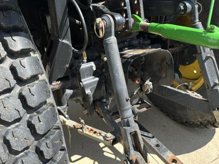 2007-john-deere-3520-image-18