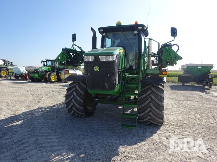 2020-john-deere-f4365-image-6