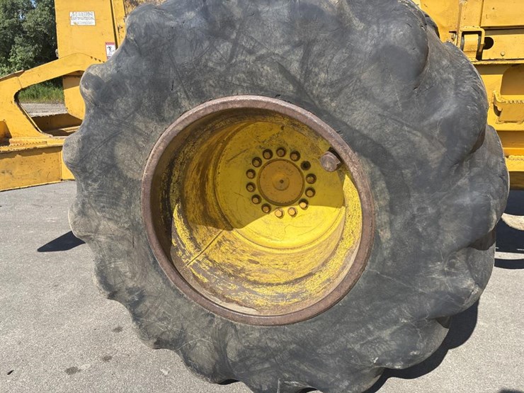 deere-648-image-32