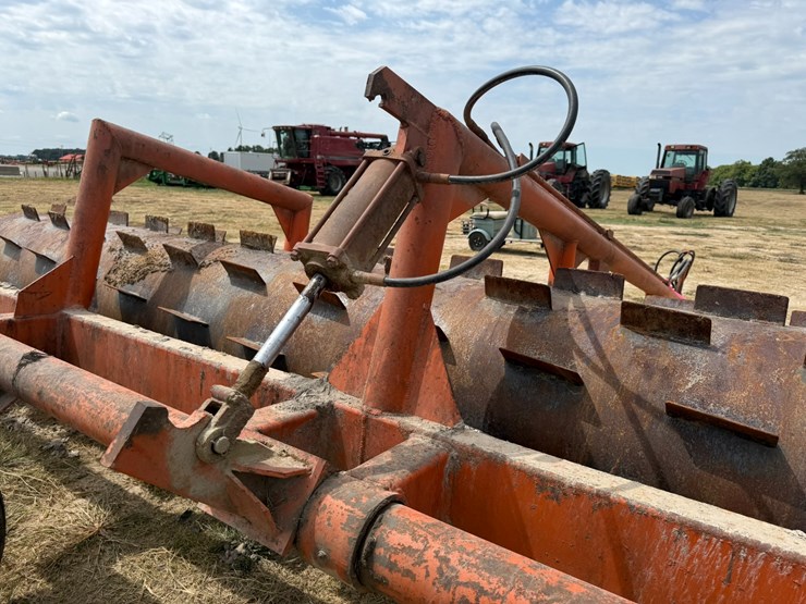 #27143-•-fair-oaks-mfg-20’-stubble-roller-421-image-8