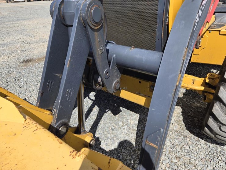 deere-310sl-image-14