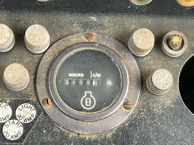 1985-deere-648d-image-104