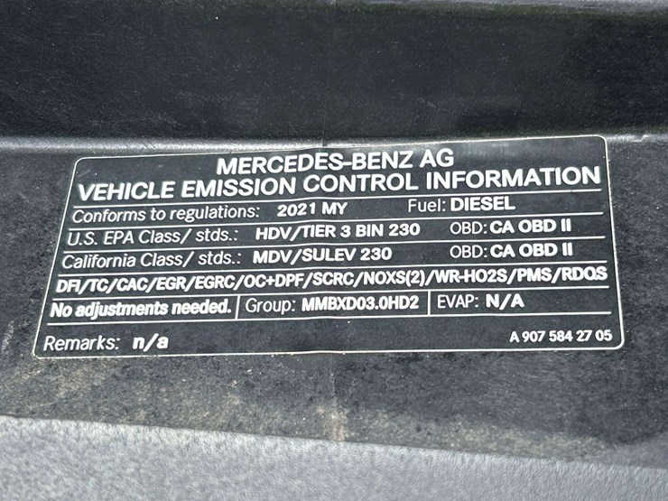 2021-mercedes-benz-sprinter-4500-image-10