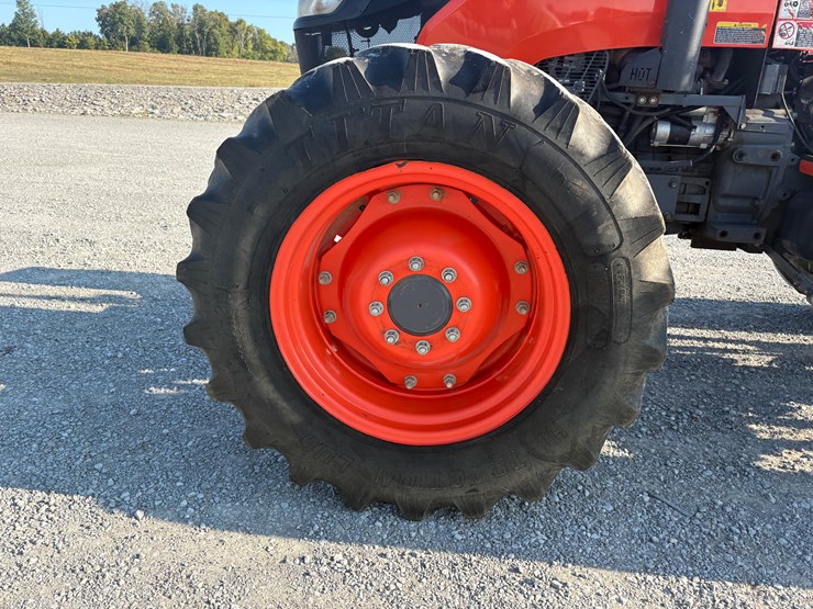 kubota-m8560d-image-9