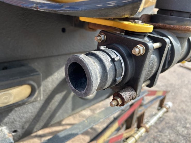 2002-caterpillar-3126-image-40