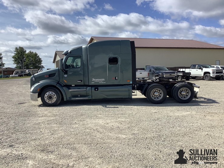 2015-peterbilt-579-image-8