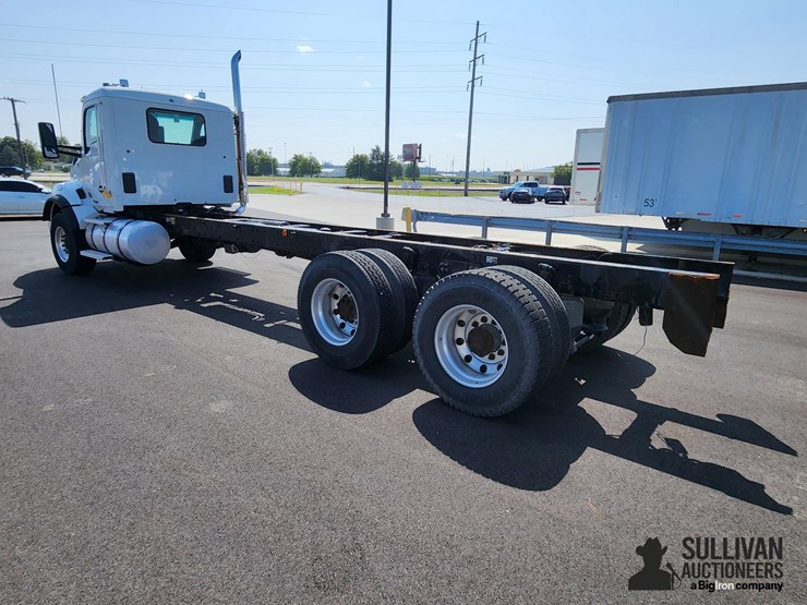 2016-kenworth-t880-image-7