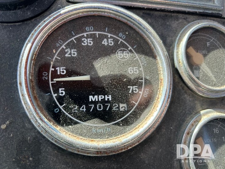 1992-ford-l8000-image-25