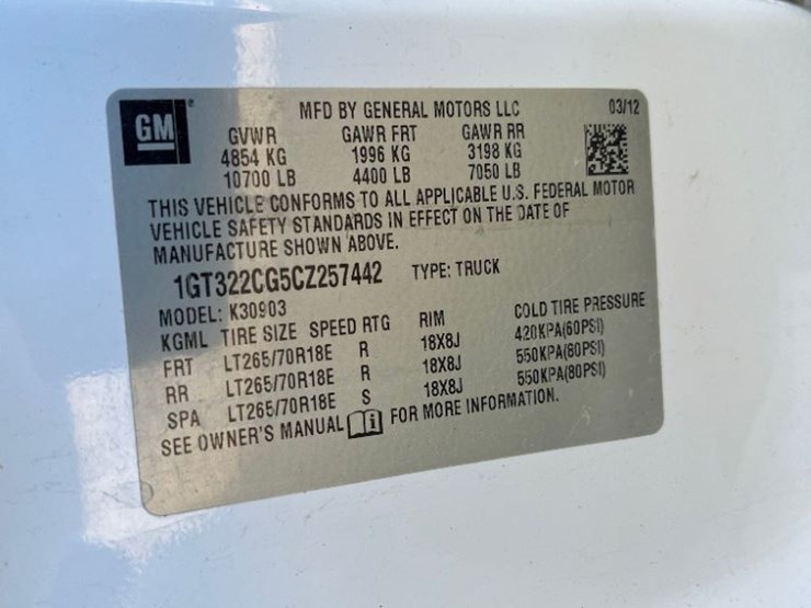 2012-gmc-3500hd-image-71
